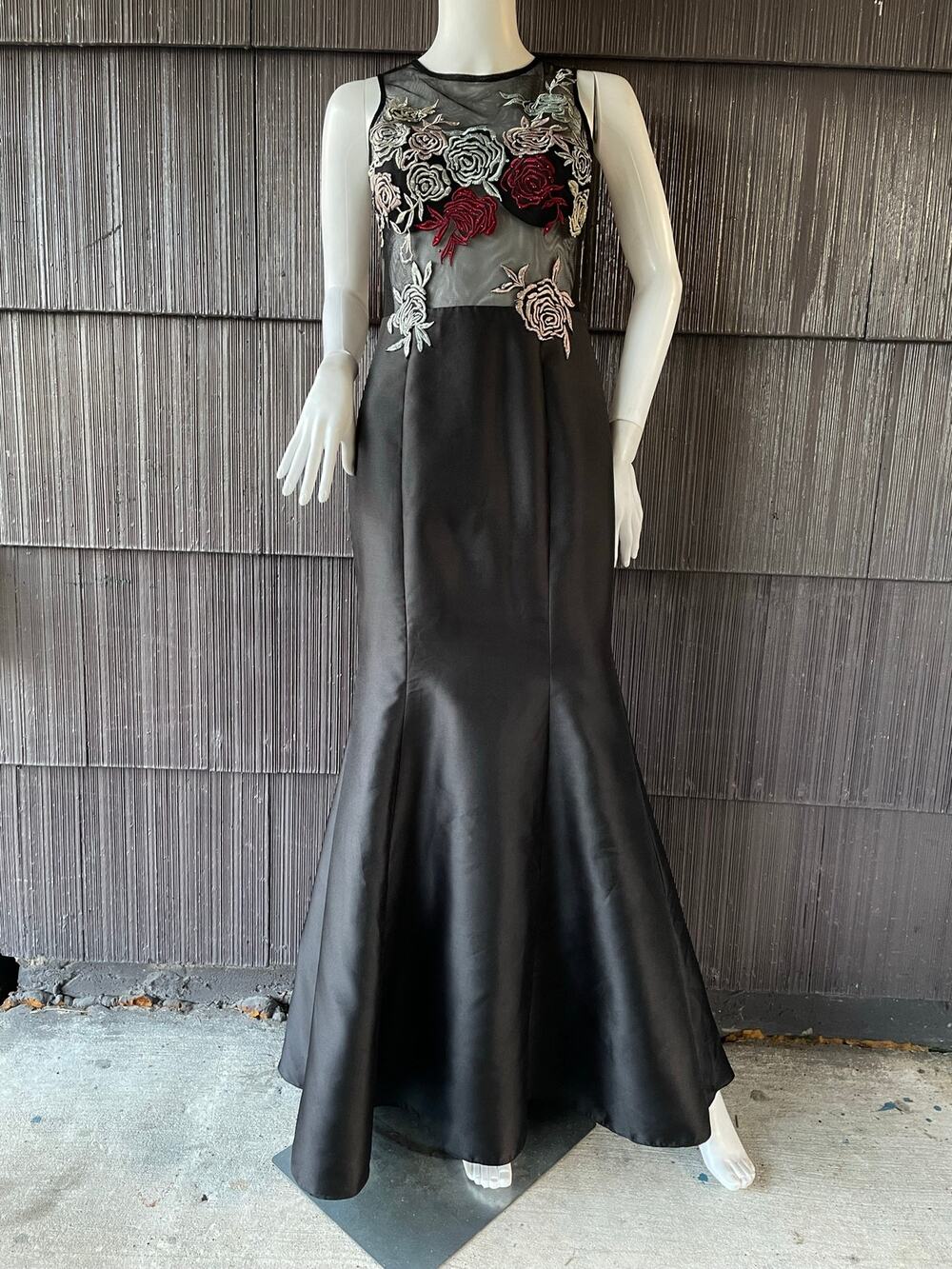 XSCAPE Sheer Floral Illusion Bodice Mermaid Black Gown Formal Dark Romantic